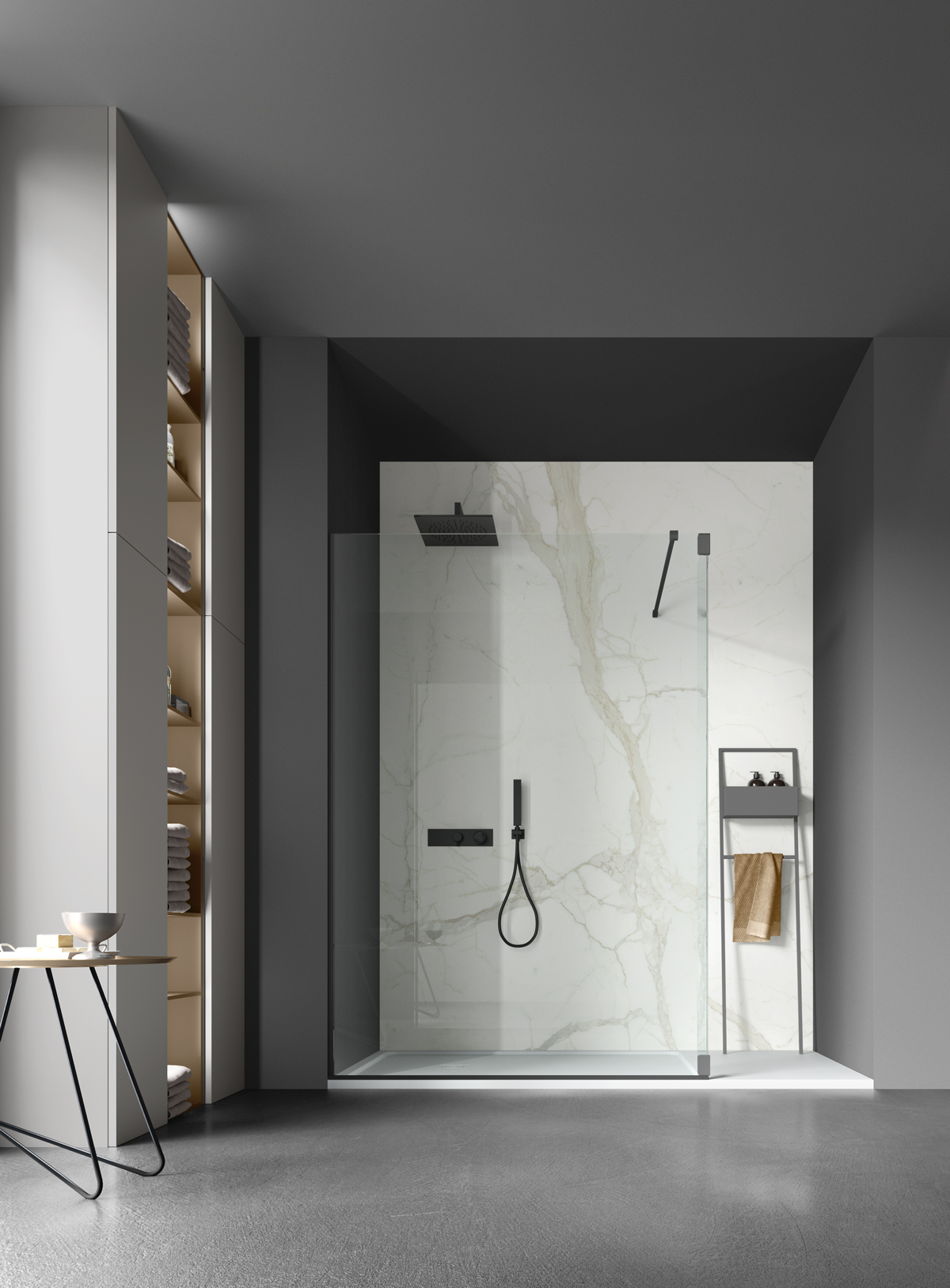 doccia walk-in per nicchia bagno moderno con rivestimento parete interna effetto marmo chiaro